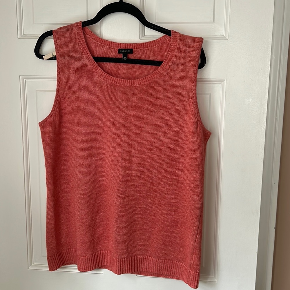 Closet closing 5/29/23. All reasonable offers accepted! Talbots linen sweater